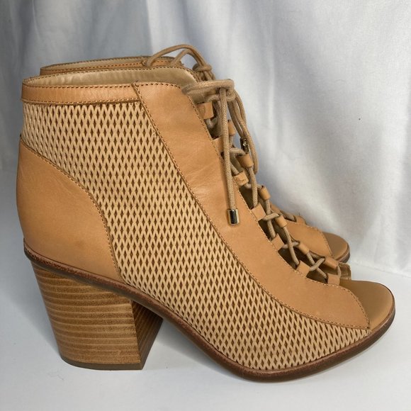 Aldo 'Sevilan' Open Toe Bootie with Lace Ups Size 7 1/2 Tan and Mesh Leather - Picture 4 of 8